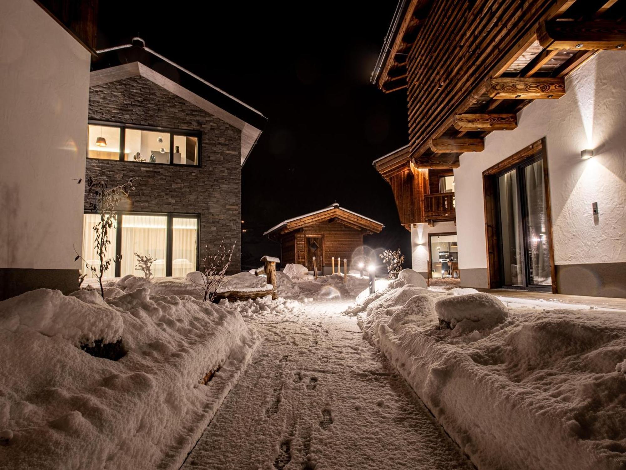 The Village Chalet Stone House والد ام بينزاغو المظهر الخارجي الصورة