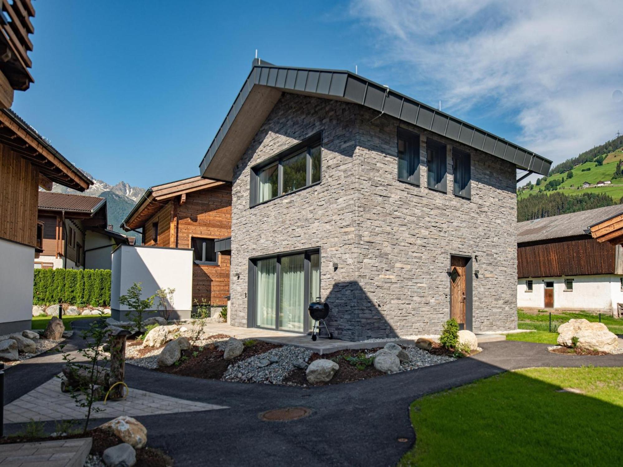 The Village Chalet Stone House والد ام بينزاغو المظهر الخارجي الصورة